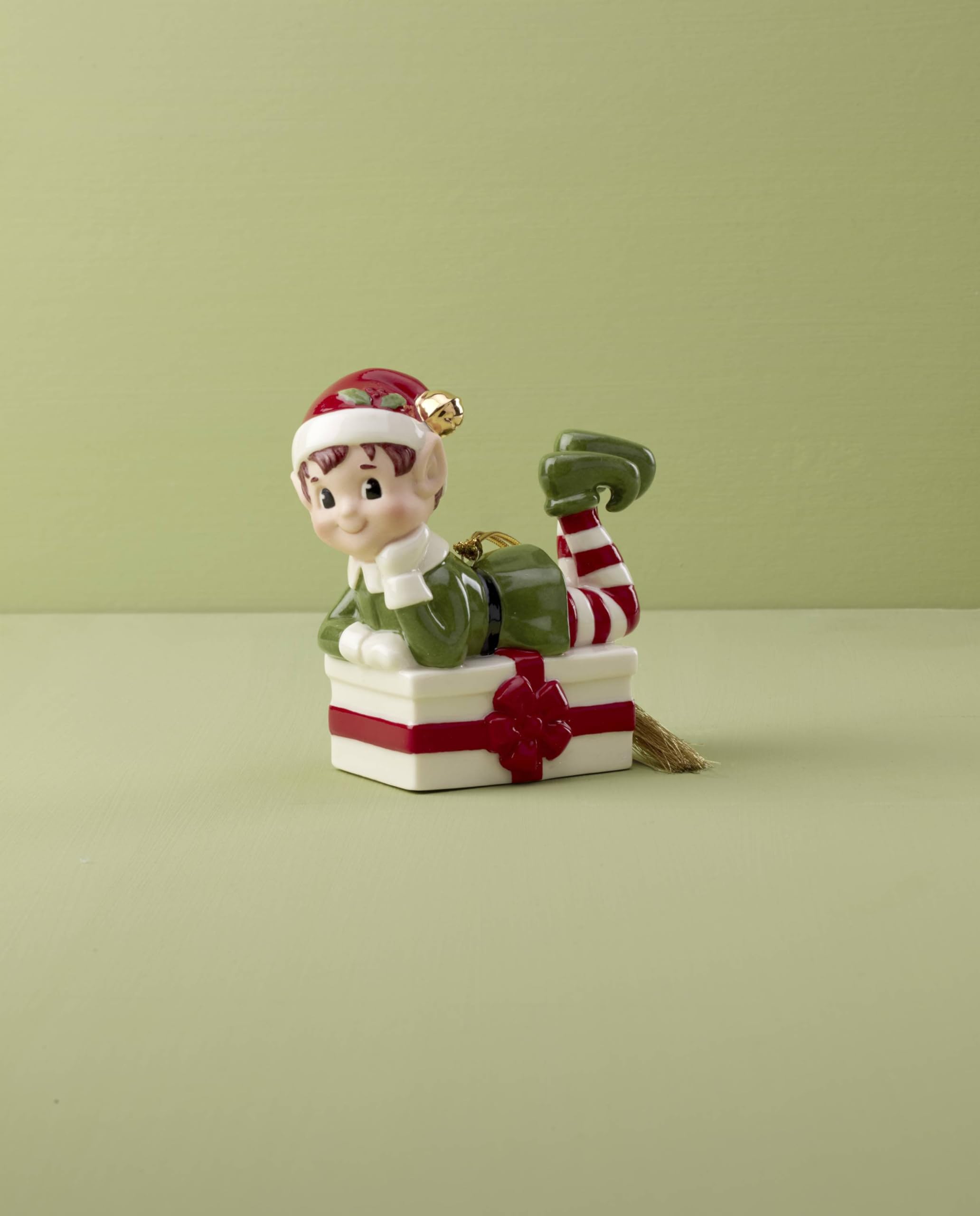 Amazon.com: Lenox 896180 Elf Sitting On Present Christmas